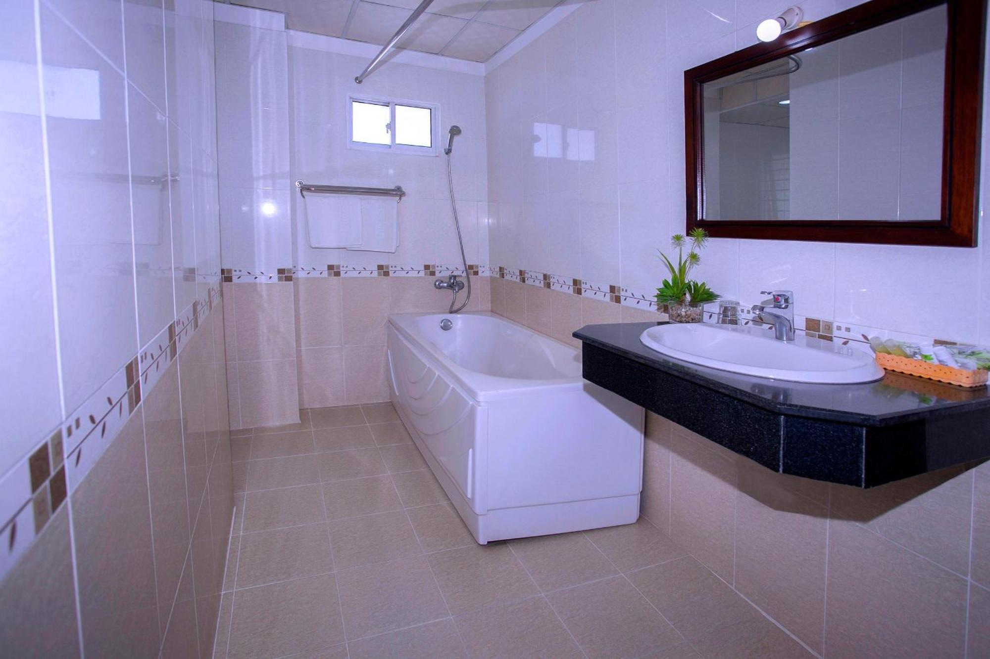 Nice Swan Hotel Nha Trang Exterior photo